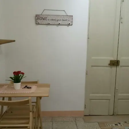 Casa Anna Apartment Aradeo